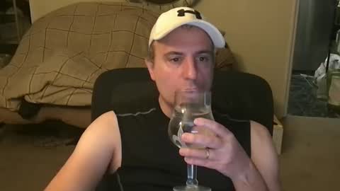 preppyguyintokink1 online show from 12/17/25, 09:21