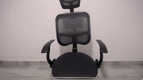 Snapshot of present_the_magic chatting on 02/01/25, 04:24 Plux online show from 02/01/25, 04:24