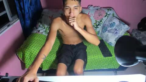 Snapshot of pressure_xxx_420 chatting on 02/24/26, 09:51 PRESSURE online show from 02/24/26, 09:51