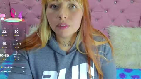 Pretti Violet online show from 10/21/25, 01:39