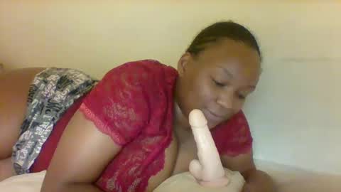 Prettie diva online show from 02/15/26, 03:03