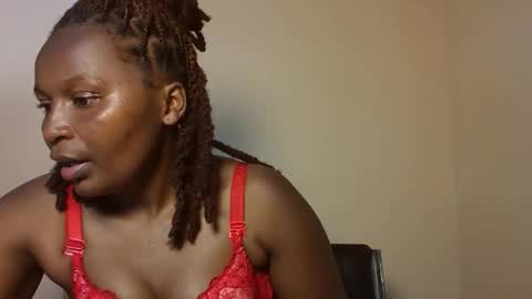 Essy online show from 12/14/25, 04:45