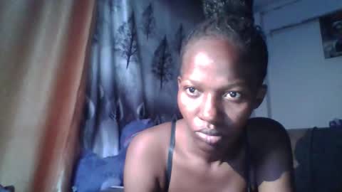 Snapshot of prettie_petitee chatting on 02/08/26, 03:10 prettie_petitee online show from 02/08/26, 03:10