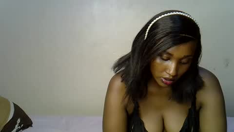 prettiekelly online show from 03/08/25, 06:37