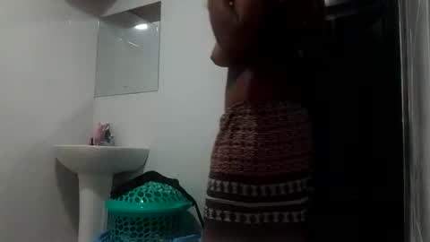 Caramel online show from 09/16/25, 04:52