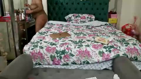 Yasmine pretty online show from 03/03/26, 05:46