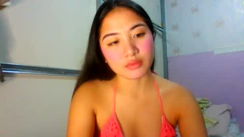 Snapshot of pretty_am chatting on 05/10/26, 05:29 pretty_am online show from 05/10/26, 05:29