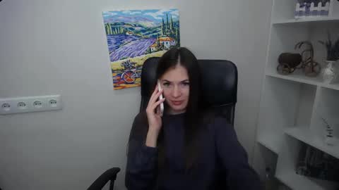 anna online show from 11/20/25, 02:50