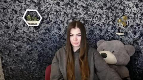 anna online show from 04/07/26, 10:59