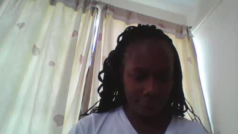 Snapshot of pretty_beib chatting on 09/24/25, 07:55 Karol online show from 09/24/25, 07:55