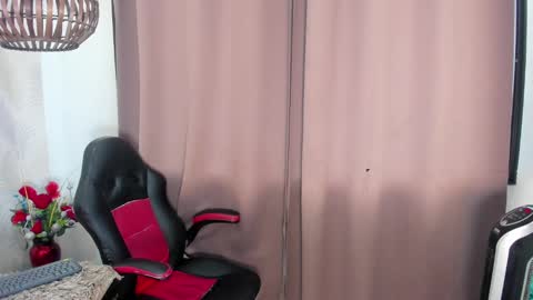 Carla  online show from 03/04/25, 07:43