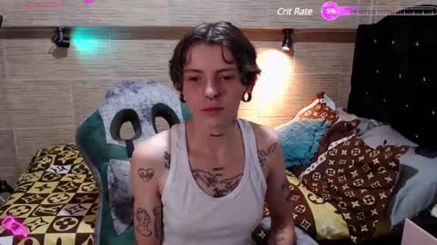 pretty_cristal22 online show from 03/09/25, 03:54