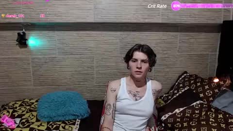 pretty_cristal22 online show from 03/10/25, 12:18
