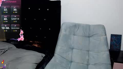 pretty_cristal22 online show from 11/07/25, 12:16