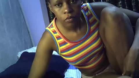 pretty_daniella online show from 04/21/26, 03:35