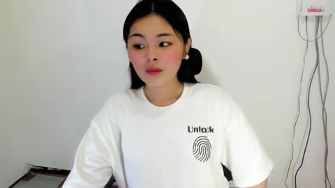 pretty_darcy online show from 03/01/26, 01:40