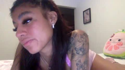 pretty_girl828687 online show from 02/02/26, 02:27