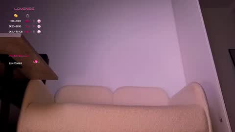 pretty_helga online show from 07/17/26, 11:17