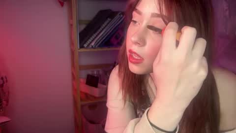 Snapshot of pretty_in_p1nk chatting on 01/28/25, 02:11 Sophie online show from 01/28/25, 02:11