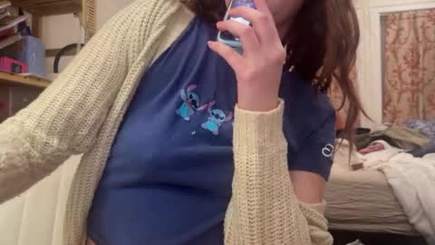 Snapshot of pretty_in_p1nk chatting on 02/03/25, 10:03 Sophie online show from 02/03/25, 10:03