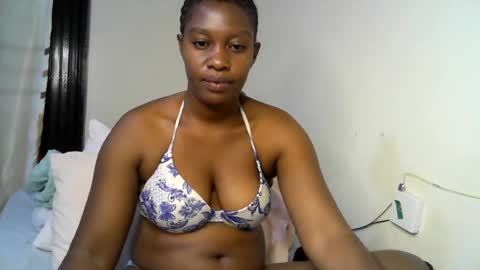 Snapshot of pretty_kylah chatting on 06/27/26, 09:31 pretty_kylah online show from 06/27/26, 09:31