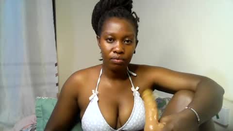 Snapshot of pretty_kylah chatting on 07/16/26, 10:38 pretty_kylah online show from 07/16/26, 10:38