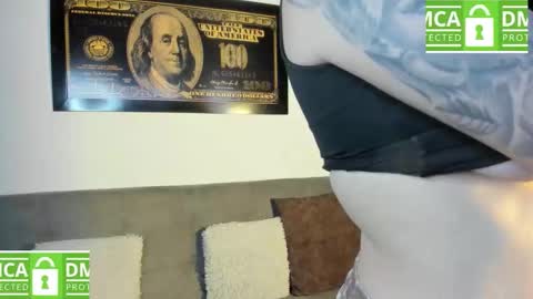 pretty lana online show from 11/29/25, 10:24