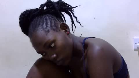 pretty_leila1 online show from 03/15/26, 01:33