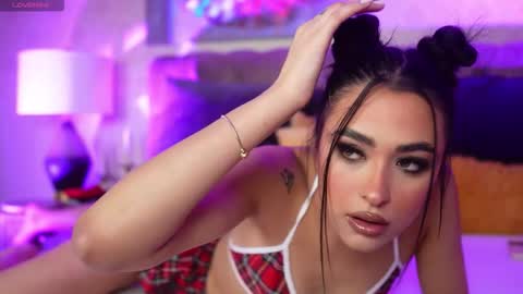 Snapshot of pretty_lia_ chatting on 10/18/25, 04:15 Lia online show from 10/18/25, 04:15