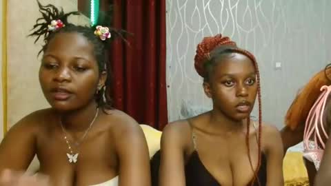 Pretty online show from 02/03/26, 06:46