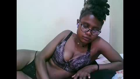 Snapshot of pretty_mellan chatting on 01/22/25, 02:46 pretty_mellan online show from 01/22/25, 02:46