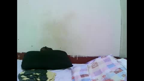 Snapshot of pretty_mellan chatting on 03/03/25, 12:26 pretty_mellan online show from 03/03/25, 12:26