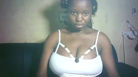 pretty_milan online show from 02/06/26, 10:29