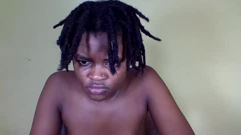 Snapshot of pretty_miya chatting on 12/24/24, 10:11 pretty_miya online show from 12/24/24, 10:11