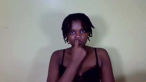 Snapshot of pretty_miya chatting on 12/26/24, 04:58 pretty_miya online show from 12/26/24, 04:58