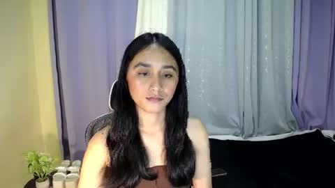Snapshot of pretty_morenaxx chatting on 03/01/25, 05:42 Marimar online show from 03/01/25, 05:42