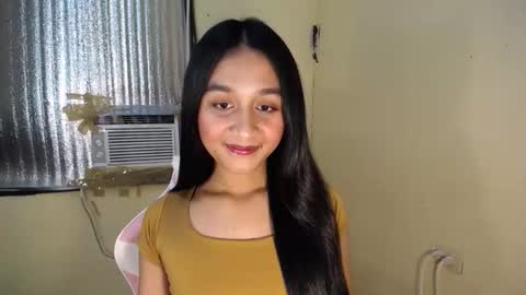 Snapshot of pretty_morenaxx chatting on 09/13/25, 11:10 Marimar online show from 09/13/25, 11:10