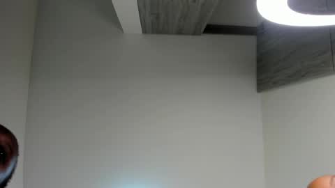 pretty_peshy online show from 04/19/26, 07:05