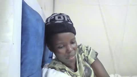 pretty_petite_ebony online show from 04/04/26, 07:50