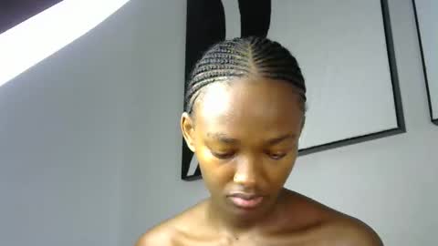 Pretty doll online show from 04/09/26, 10:53