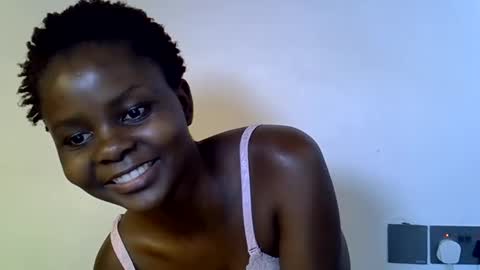 Snapshot of pretty_scooper chatting on 05/15/26, 09:38 pretty_scooper online show from 05/15/26, 09:38