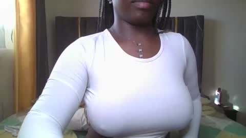 pretty_shila online show from 01/15/26, 02:21