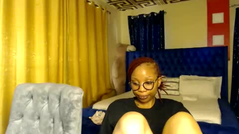 Snapshot of pretty_soniah chatting on 06/11/26, 01:20 soniah online show from 06/11/26, 01:20