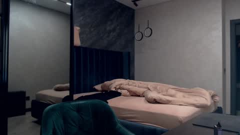 Justin online show from 01/14/25, 04:36