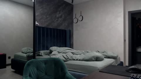 Justin online show from 11/29/25, 04:48