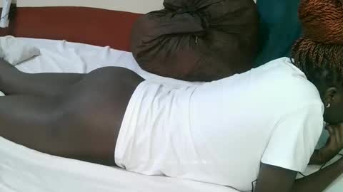 pretty_tiffany1 online show from 04/20/26, 07:44