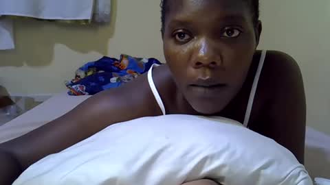 pretty_tiffany7 online show from 04/20/26, 06:42