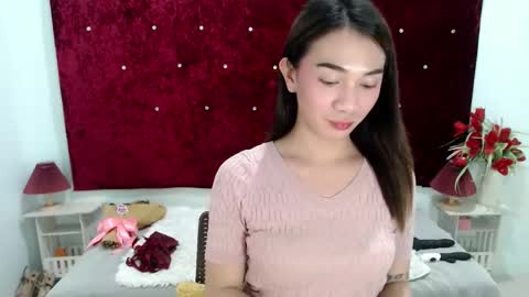prettyakhira online show from 10/10/25, 06:56