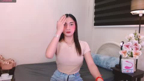 prettyakhira online show from 01/10/26, 09:44