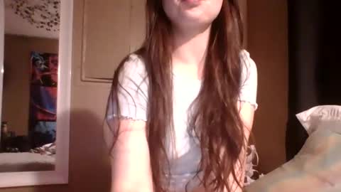 Snapshot of prettybaby22 chatting on 01/24/25, 12:42 prettybaby22 online show from 01/24/25, 12:42